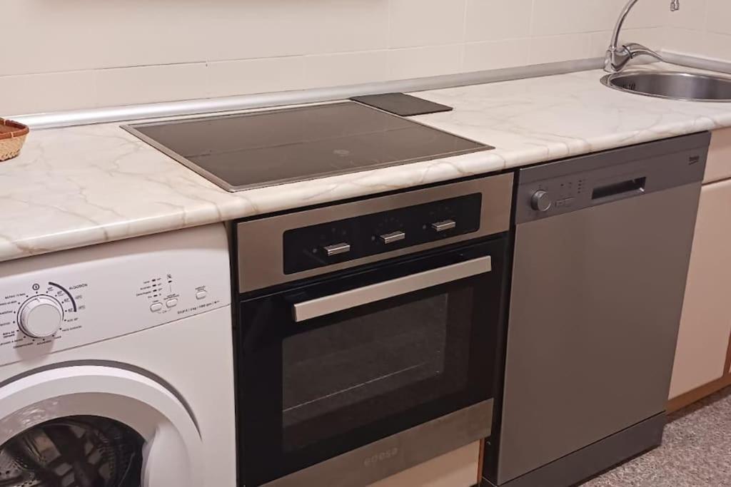 Apartamento Turistico Zaragoza Exteriör bild